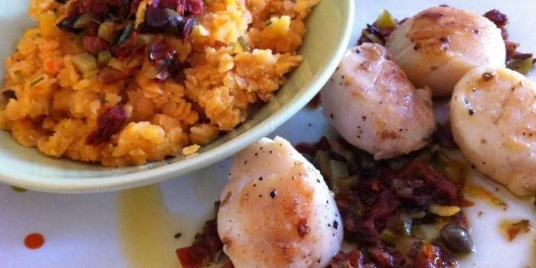 St-Jacques et lentilles aux tomates séchées