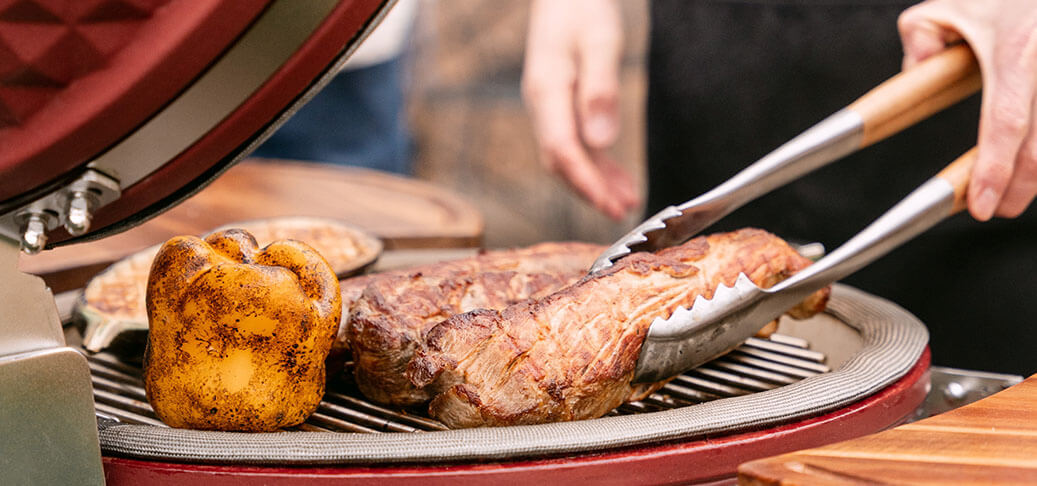 pince en acacia et inox