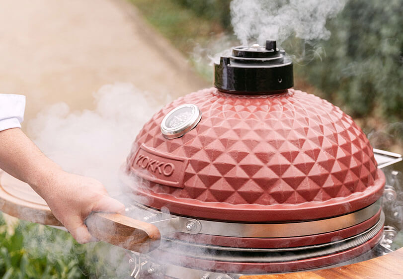 Ceramic Kokko kamado showcasing craftsmanship and manufacturer’s warranty.