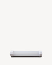 Magnetic outdoor lamp