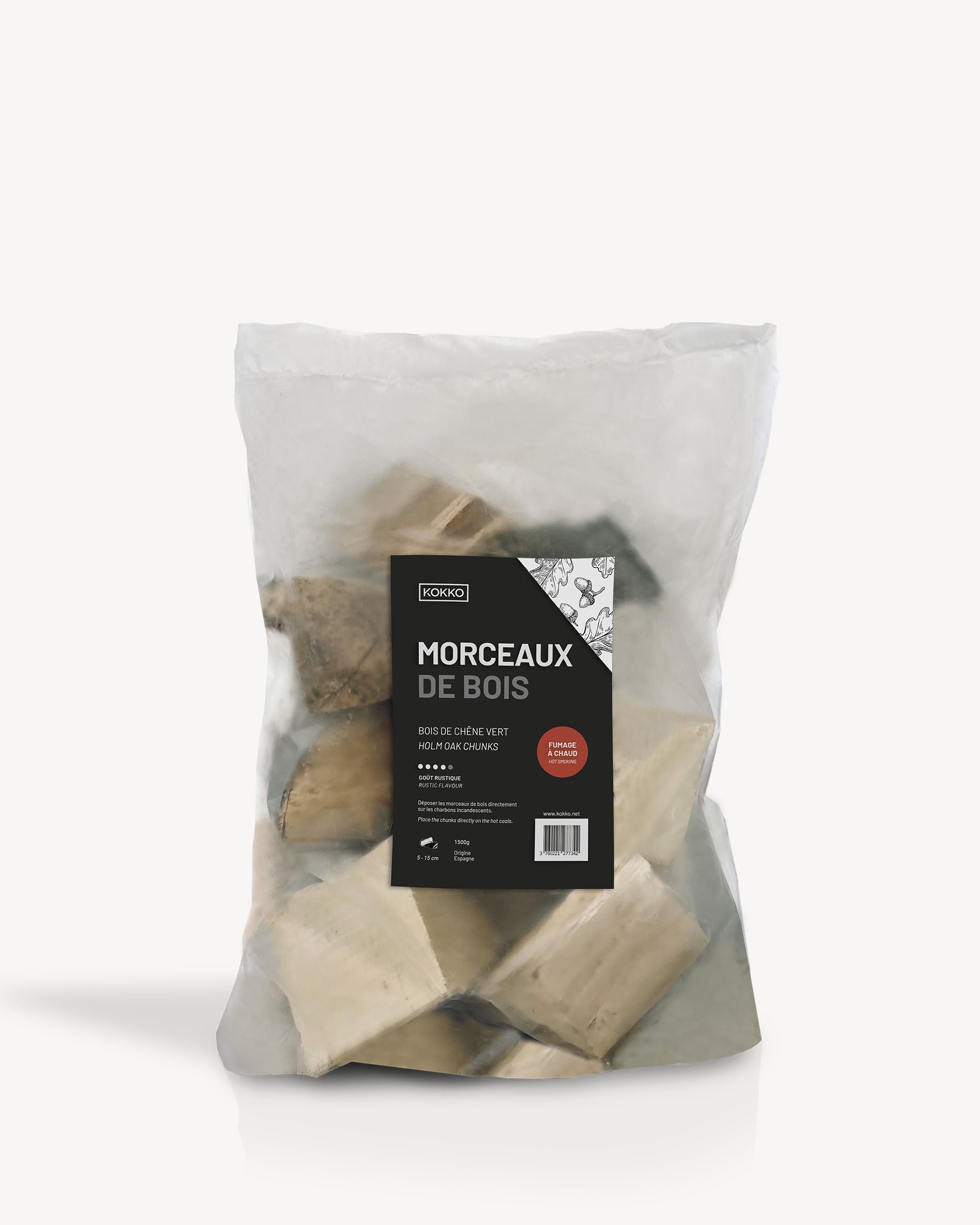 Oak wood chunks for hot smoking