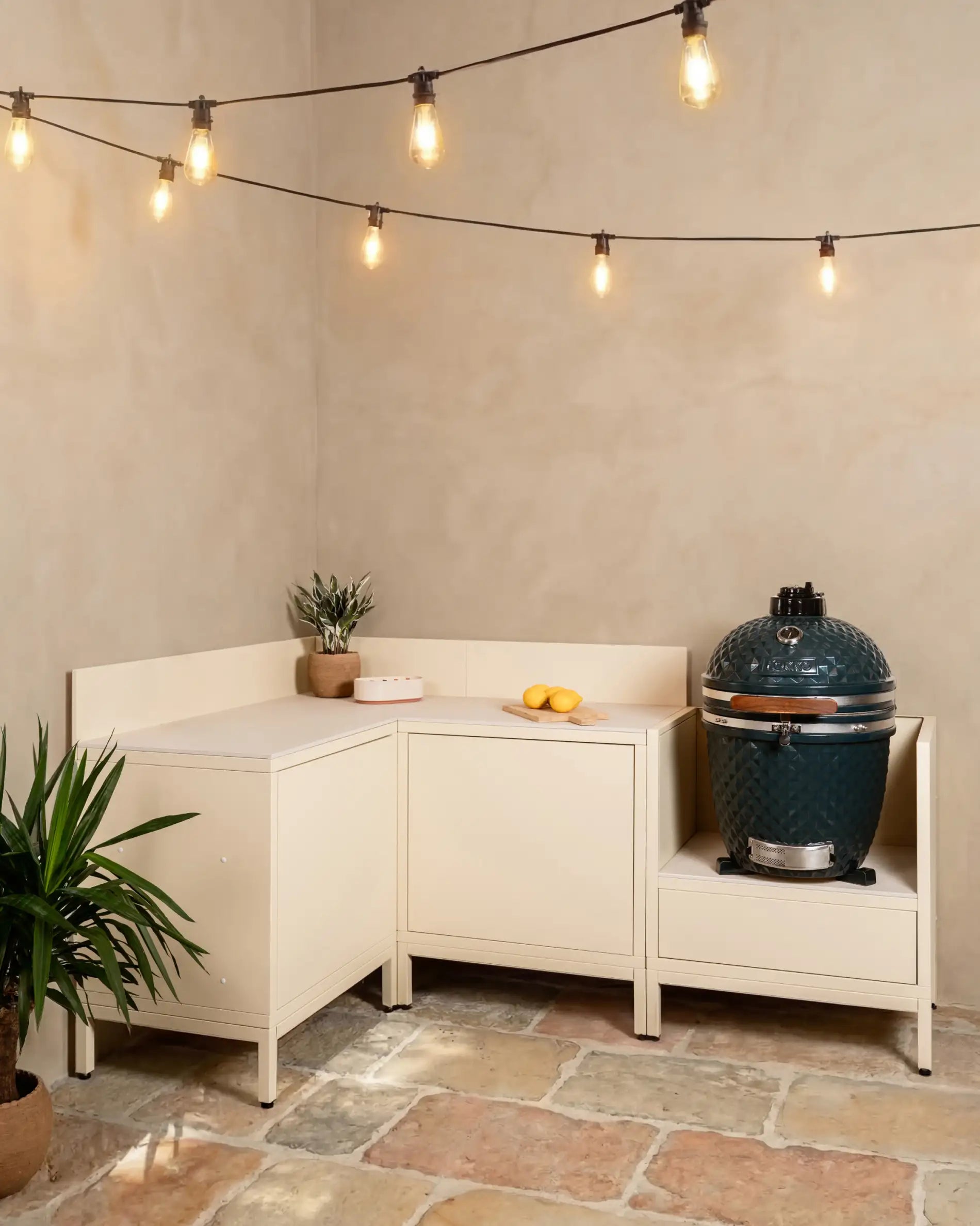Kokko cream corner outdoor kitchen with kamado and worktop