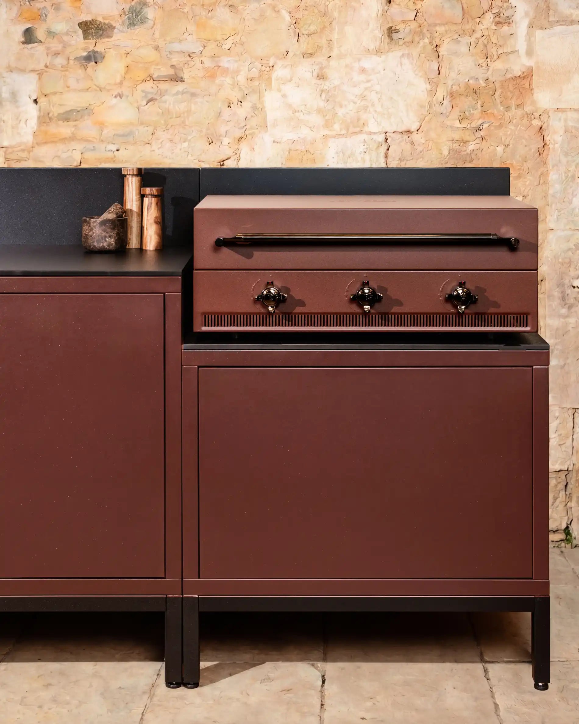 Kokko rust outdoor kitchen with integrated plancha and storage