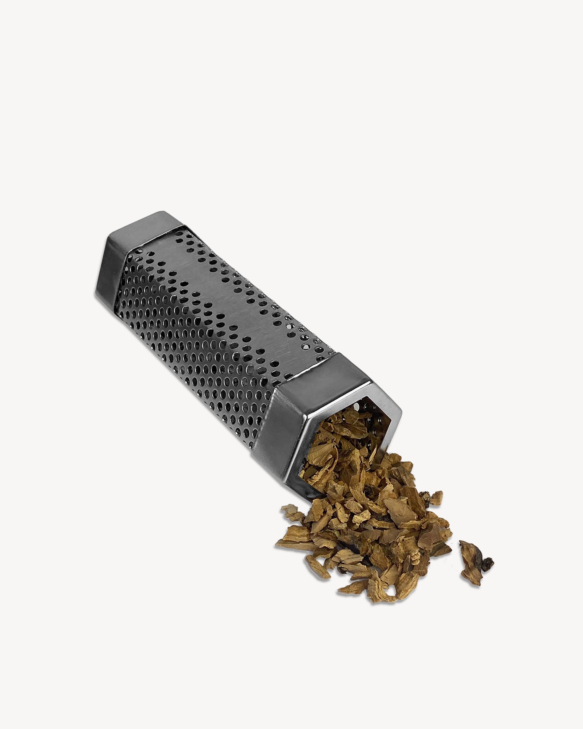 Tube générateur de fumée pour fumage à chaud